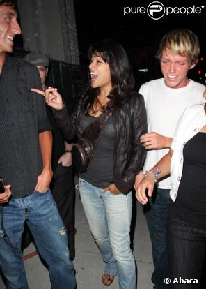 Michelle Rodriguez respire le bonheur avec ses potes