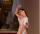 Emmanuelle Beart s'éclate à la Mostra de Venise