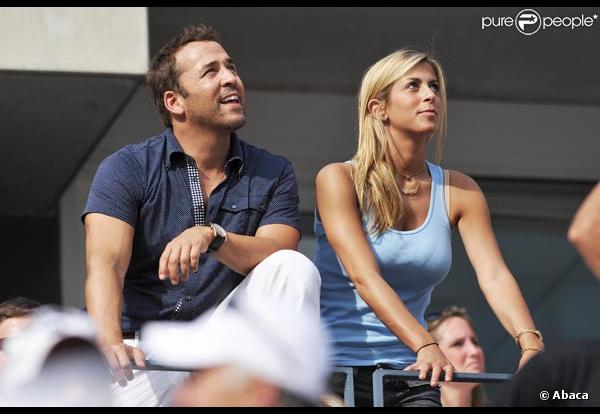 Jeremy Piven et une belle inconnue