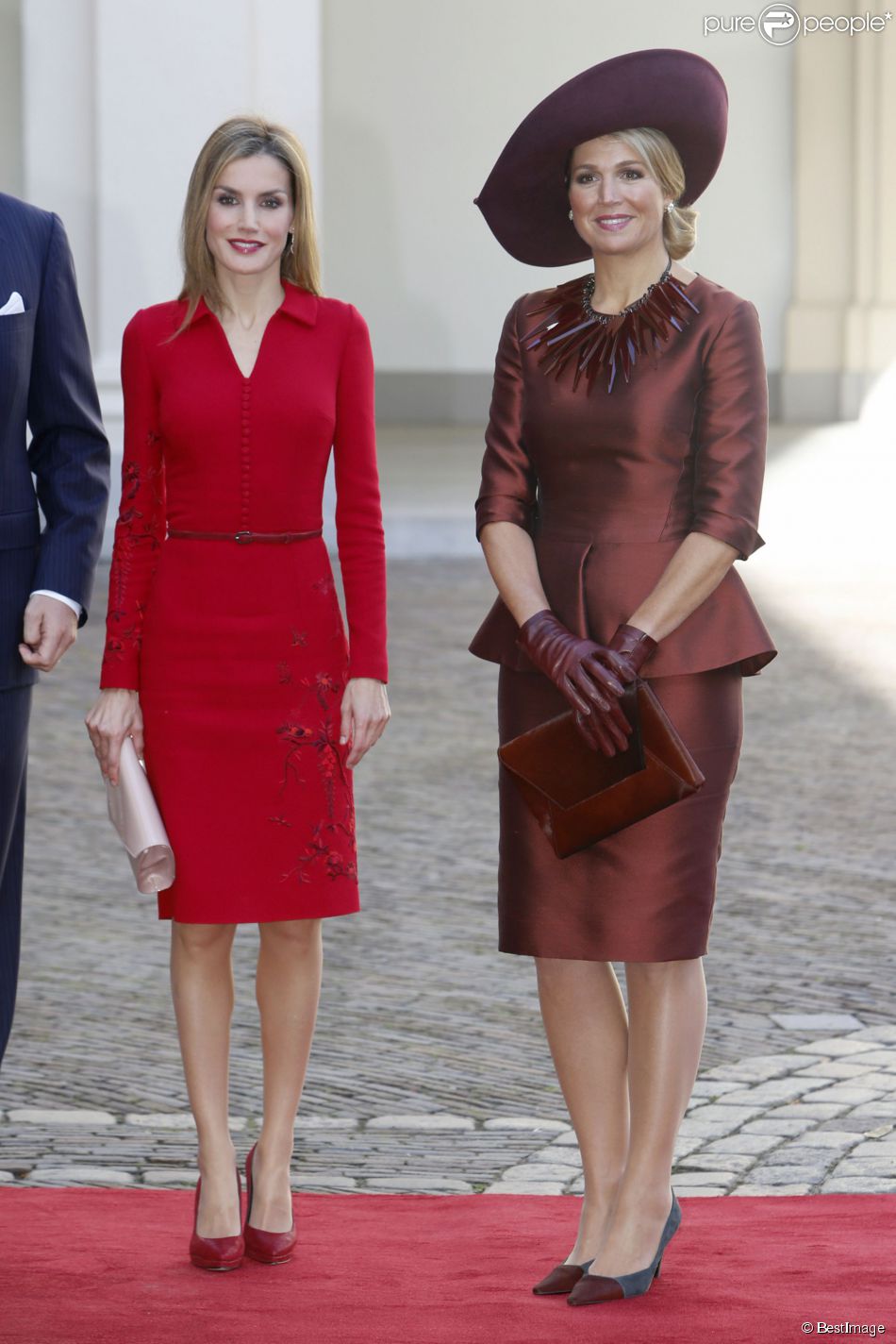 AGENDA DE SM. REYES FELIPE y LETIZIA - Página 72 1619039-le-roi-felipe-vi-et-la-reine-letizia-950x0-2