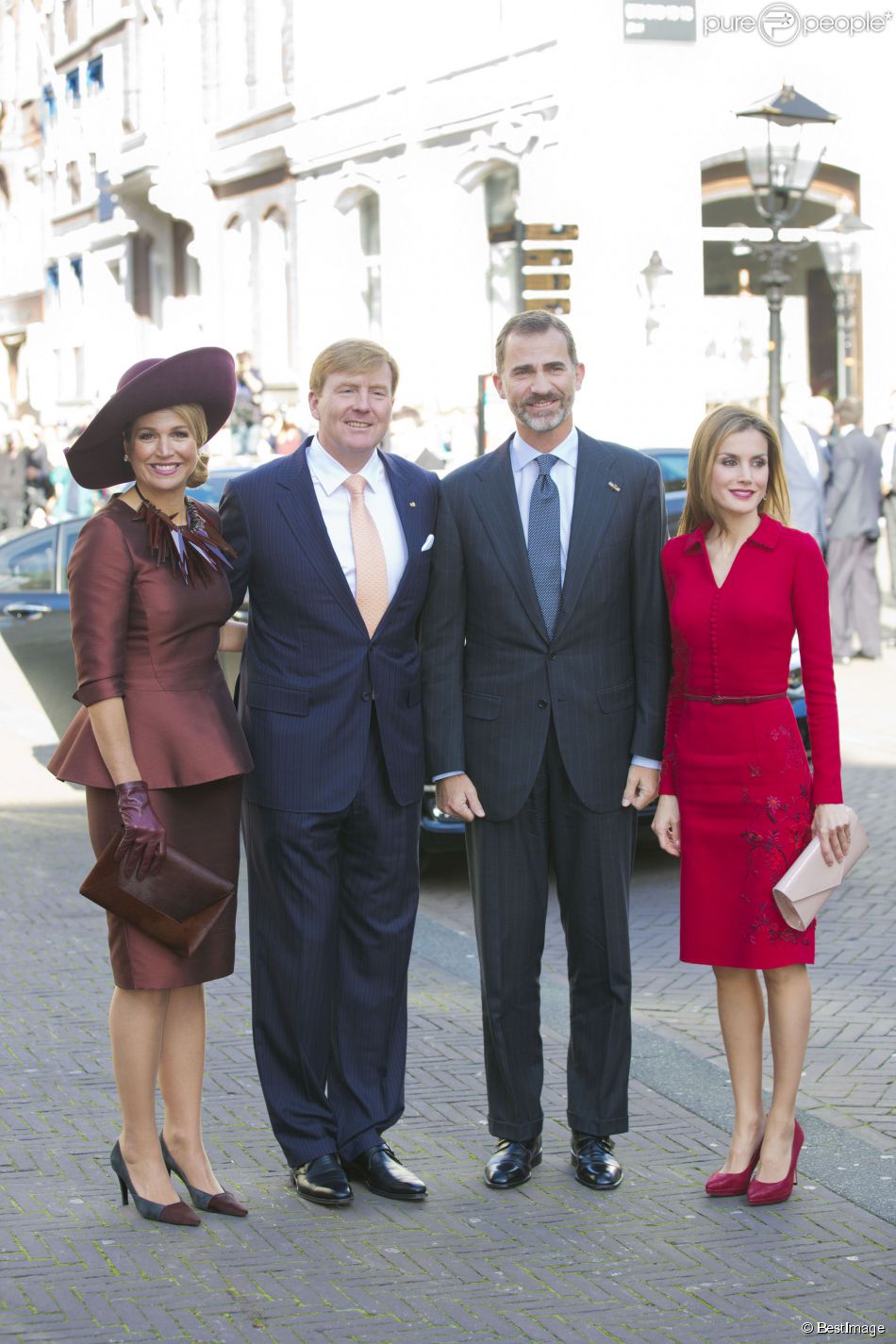 AGENDA DE SM. REYES FELIPE y LETIZIA - Página 72 1619051-le-roi-felipe-vi-et-la-reine-letizia-950x0-2