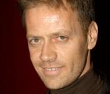 http://static1.purepeople.com/articles/2/15/36/2/@/74483-rocco-siffredi-156x133-1.jpg