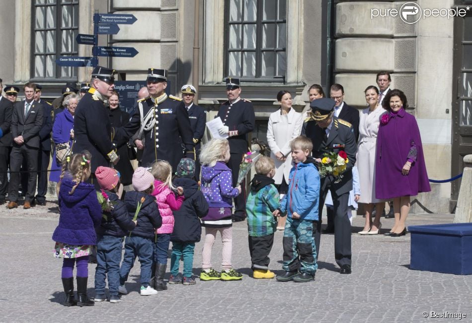 CASA REAL DE SUECIA - Página 39 1805237-celebrations-traditionnelles-du-69e-950x0-2