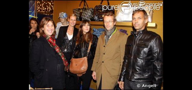 Alexia Laroche-Joubert et son mari Guillaume Multrier, le papa de sa petite fille qui ne devrait plus tarder à pointer son bout de nez, Paul et Luana Belmondo et Mathilde Seigner