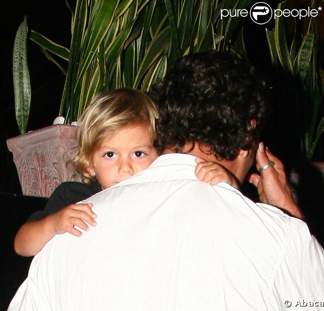 Gavin Rossdale et son fils, sans Gwen...à L.A.