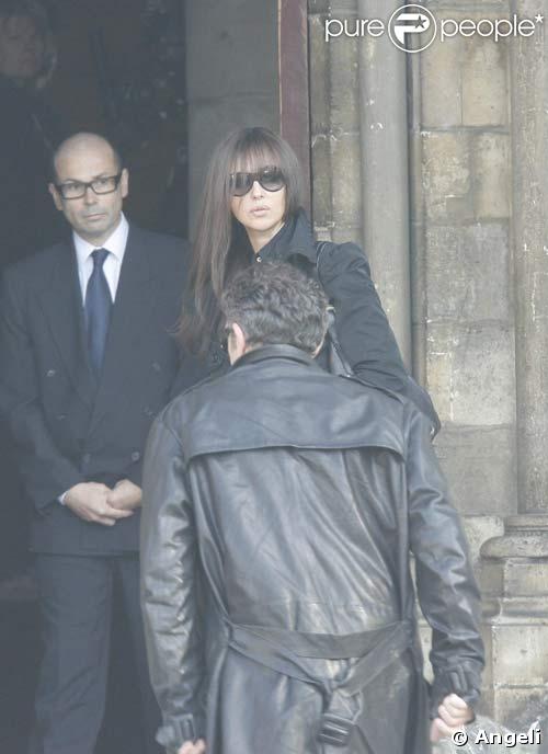 Monica Bellucci et Vincent Cassel aux obsèques de Guillaume Depardieu : 