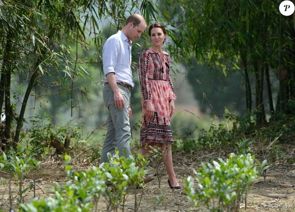 WILLAM y KATE: VISITA REAL A INDIA y BHUTÁN - Página 22 2206954-kate-middleton-et-le-prince-william-ont-950x0-3