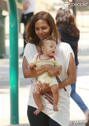 Halle Berry et sa fille Nalha Ariela Aubry