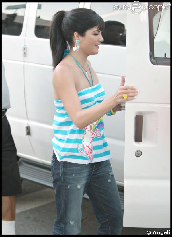 Selma Blair sur le tournage de 'Kath and Kim' !