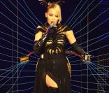 Christophe Willem s'offre un duo de folie avec la ravissante Kylie Minogue !