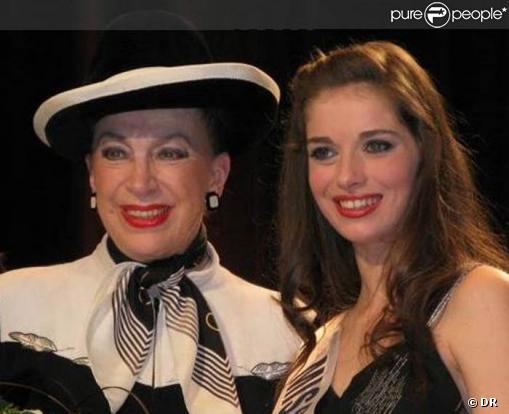 Sarah Barzyk, Miss Paris 2008, avec Geneviève de Fontenay