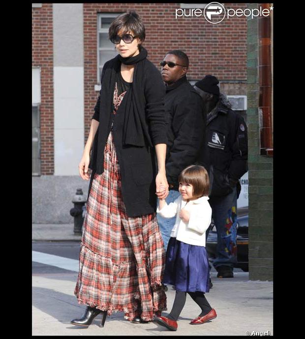 Katie Holmes et Suri à New York, le 24/11/08