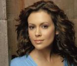 Alyssa Milano troublante sorcière dans la série Charmed