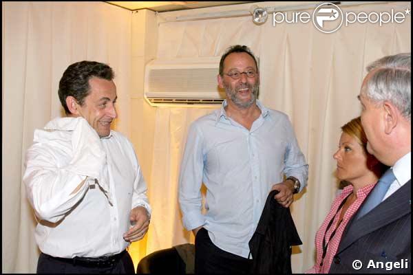 http://static1.purepeople.com/articles/2/21/04/2/@/150276-nicolas-sarkozy-et-jean-reno-637x0-1.jpg