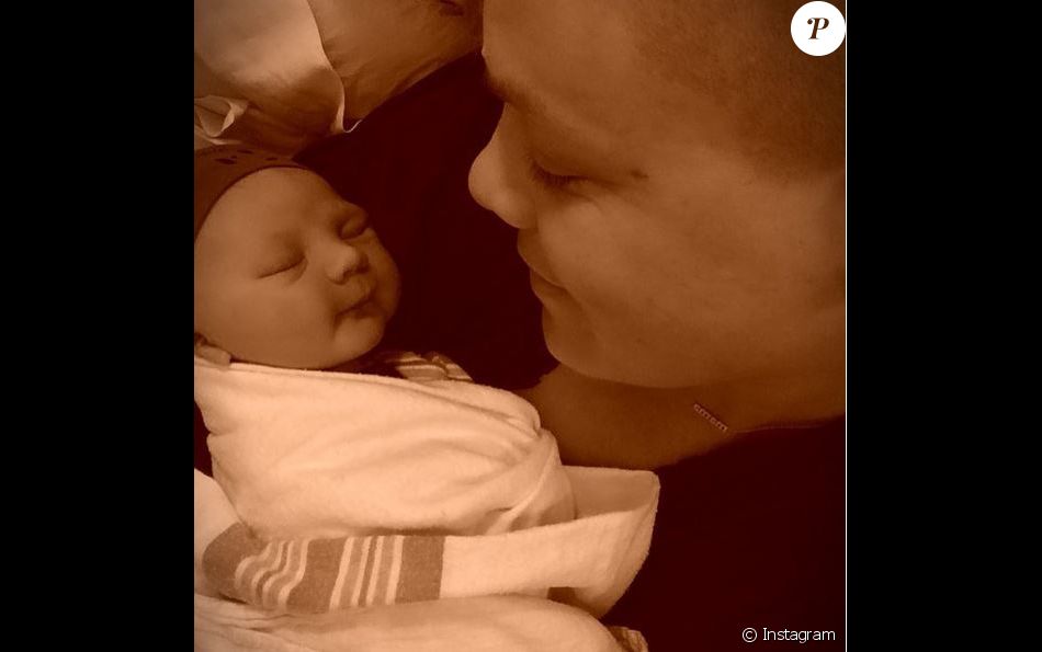 Pink pose avec son fils Jameson sur Instagram, le 28 décembre 2016