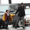 PHOTOS : Hugh Jackman, en famille, rend visite à... sa copine nouvelle maman Naomi Watts ! 