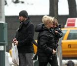 Hugh Jackman rend visite à Naomi Watts en famille