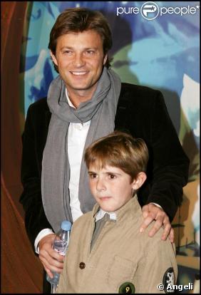 Laurent Delahousse, ici avec son beau-fils Raphaël, est papa pour la seconde fois