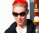 PHOTOS : Katherine Heigl...  fashion victime ? Sa voiture et son serre-tête sont assortis !