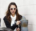 Jessica Alba se laisse aller...  
