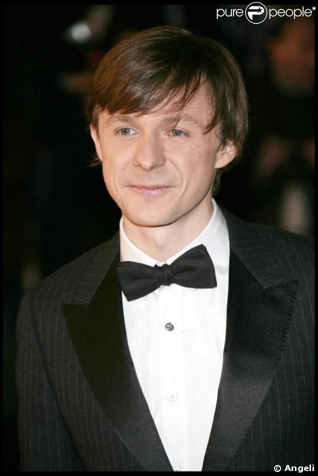 Martin Solveig à la 10e cérémonie des NRJ Music Awards, à Cannes, le 17 janvier 2009. Comme Youri Djorkaeff, il avait choisi un smoking à rayures tennis. So chic ! 