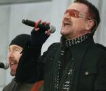 Dimanche 18 janvier 2009 : à deux jours de l'investiture de Barack Obama, un gigantesque show inaugural réunit des dizaines de stars et des centaines de milliers de fans en liesse. Bono et The Edge. 