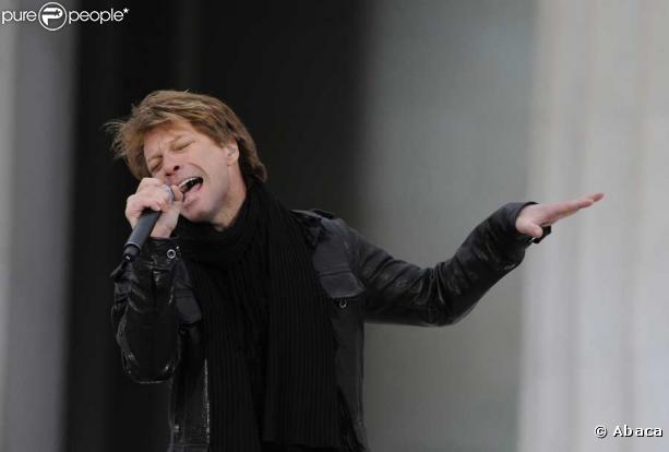Dimanche 18 janvier 2009 : à deux jours de l'investiture de Barack Obama, un gigantesque show inaugural réunit des dizaines de stars et des centaines de milliers de fans en liesse. Jon Bon Jovi.