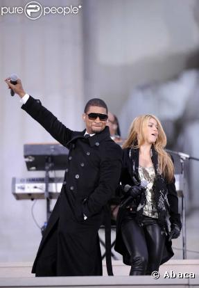 Dimanche 18 janvier 2009 : à deux jours de l'investiture de Barack Obama, un gigantesque show inaugural réunit des dizaines de stars et des centaines de milliers de fans en liesse. Usher et Shakira, accompagnés par Stevie Wonder.
