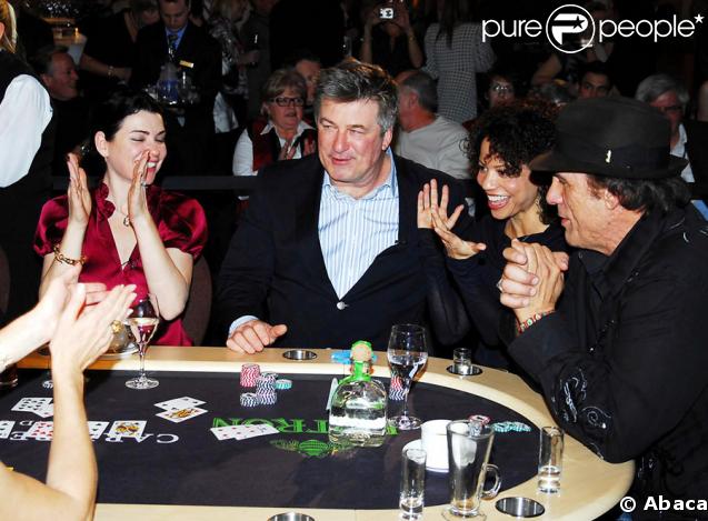 Alec Baldwin à Lake Louise pour un tournoi de poker de charité, le 21/01/09