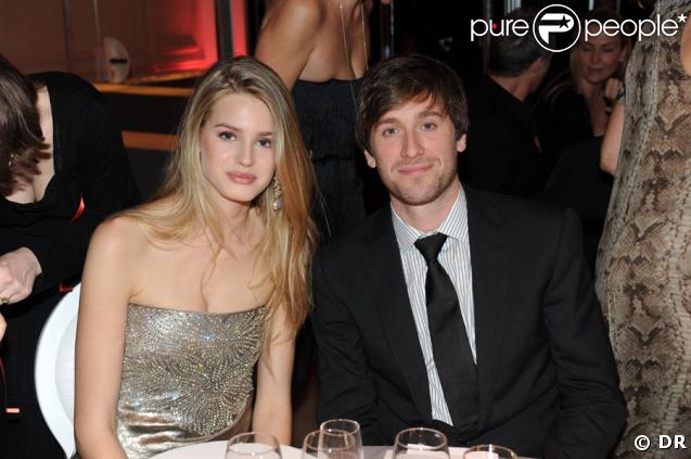 La sublime Vanessa Hessler et Thomas Dutronc au dîner du Sidaction, le 29/01/09