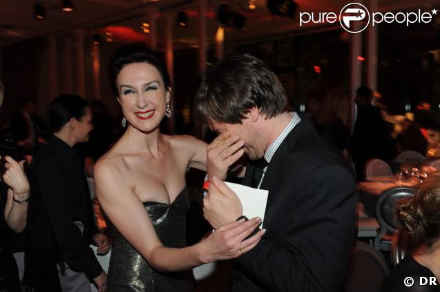 Elsa Zylberstein fait hurler de rire Thomas Dutronc au dîner du Sidaction, le 29/01/09