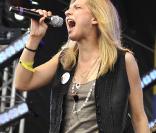Amandine Bourgeois de  Nouvelle Star  prépare son premier album