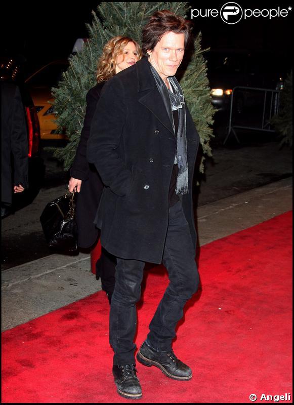 Kevin Bacon et sa femme lors de la première à New York du film Confessions d'une accro au shopping.
