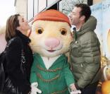 Nicolas Deuil et Valérie Benaïm à l\'avant-première de La légende Despereaux le 8 février 2009, au Gaumont Marignan