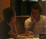 David Beckham et sa femme Victoria au restaurant du Claridge Hotel