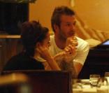 David Beckham et sa femme Victoria au restaurant du Claridge Hotel