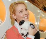 Katherine Heigl porte un sac Tod's