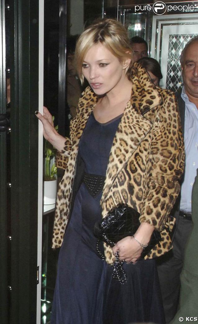 Kate Moss, le 12 février dernier affichait un ventre bien rond 