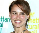 Natalie Portman, un sourire franc et épanoui, pour une jeune femme à qui tout réussit ! 