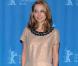 Natalie Portman dans un look sobre lors du festival du Film de Berlin : robe écrue, talons noirs et ensemble sage 