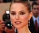 Natalie Portman très apprêtée lors du Festival de Cannes... avait illuminé La Croisette l'année où elle faisait partie du jury ! 