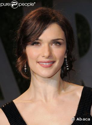 Rachel Weisz pose à la soirée Vanity-Fair (soirée post-Oscars)