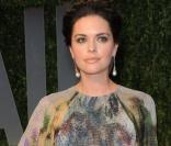 Katie Lee Joel pose à la soirée Vanity-Fair (soirée post-Oscars)