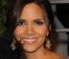 La sublime Halle Berry pose pour la soirée Vanity Fair (post-Oscars)