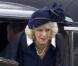 Quand la famille royale d'Angleterre rend hommage à la reine-mère, des looks... euh... improbables ! Regardez !