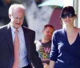 Liv Tyler et un ami dans les rues de Los Angeles