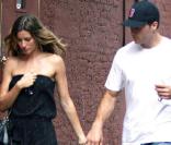 Gisele Bündchen et Tom Brady, en juin 2007 après une balade en amoureux à New York dans le West Village 