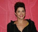 Emma de Caunes s'est laissée tenter par du Vuitton au théâtre du Chatelet pour la cérémonie des César 2009
