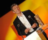 Vincent Cassel, Cesar du meilleur acteur pour Mesrine sous l'ovation du métier et avec tout l'amour de sa femme Monica Bellucci