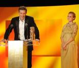 Vincent Cassel, Cesar du meilleur acteur pour Mesrine sous l'ovation du métier et avec tout l'amour de sa femme Monica Bellucci